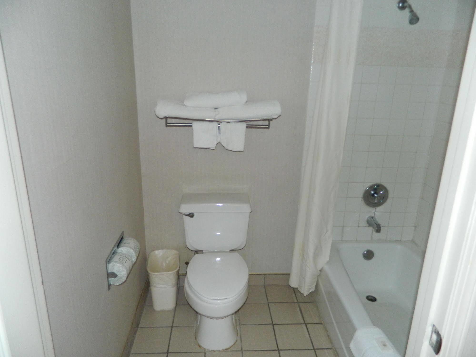 Capital Suites Blythe Eksteriør bilde